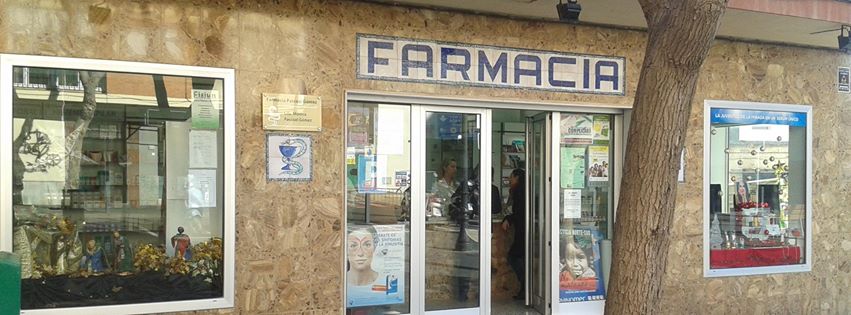 Fachada farmacia